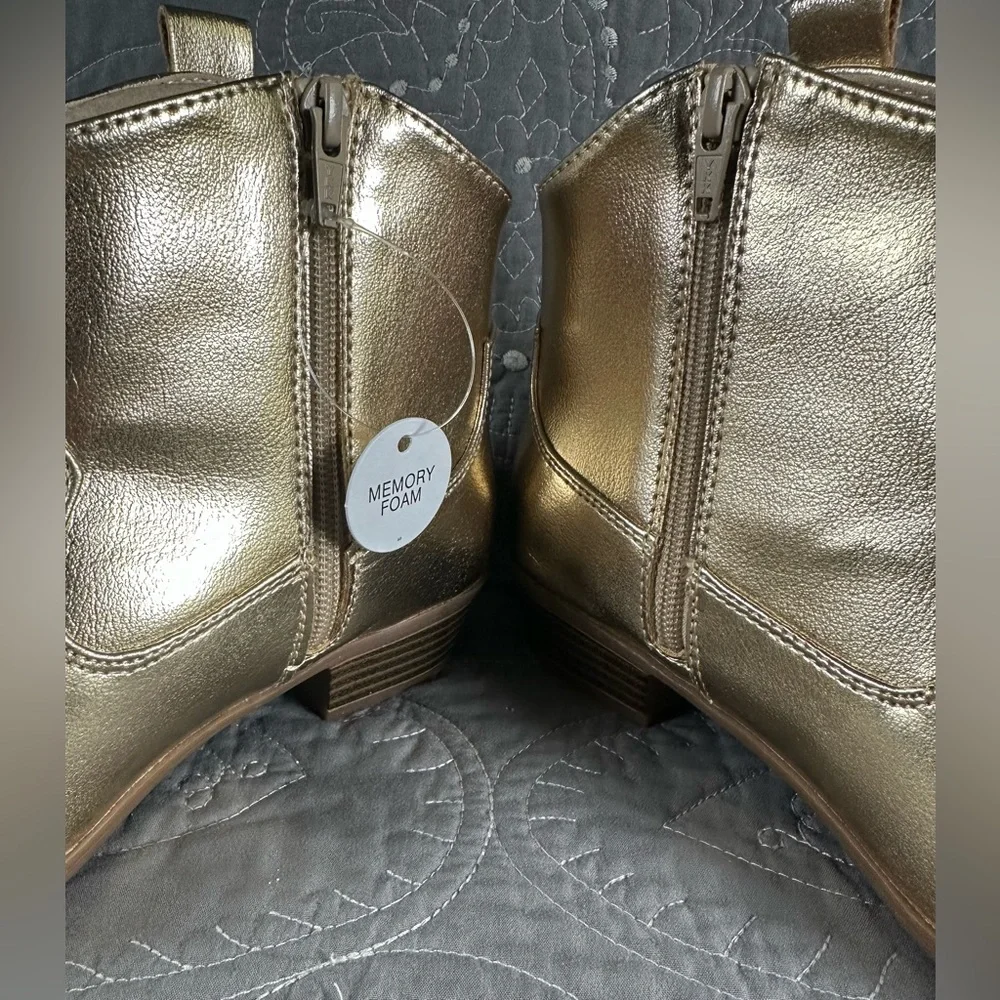Sonoma Big Girls Gold Zaria Western Boots NWT Size Big Girls 4